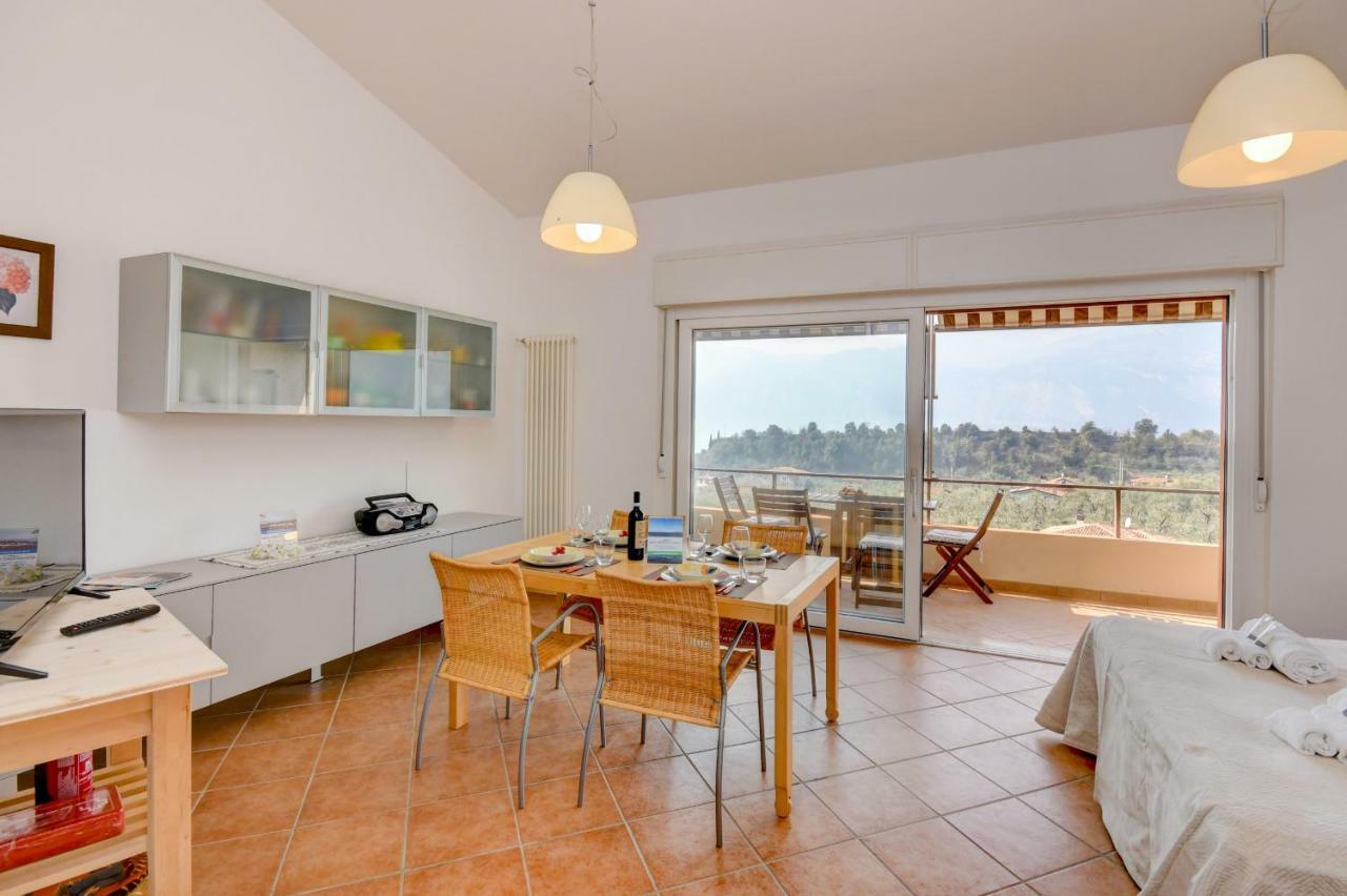 Residence Kormorano Malcesine Lake View Bagian luar foto