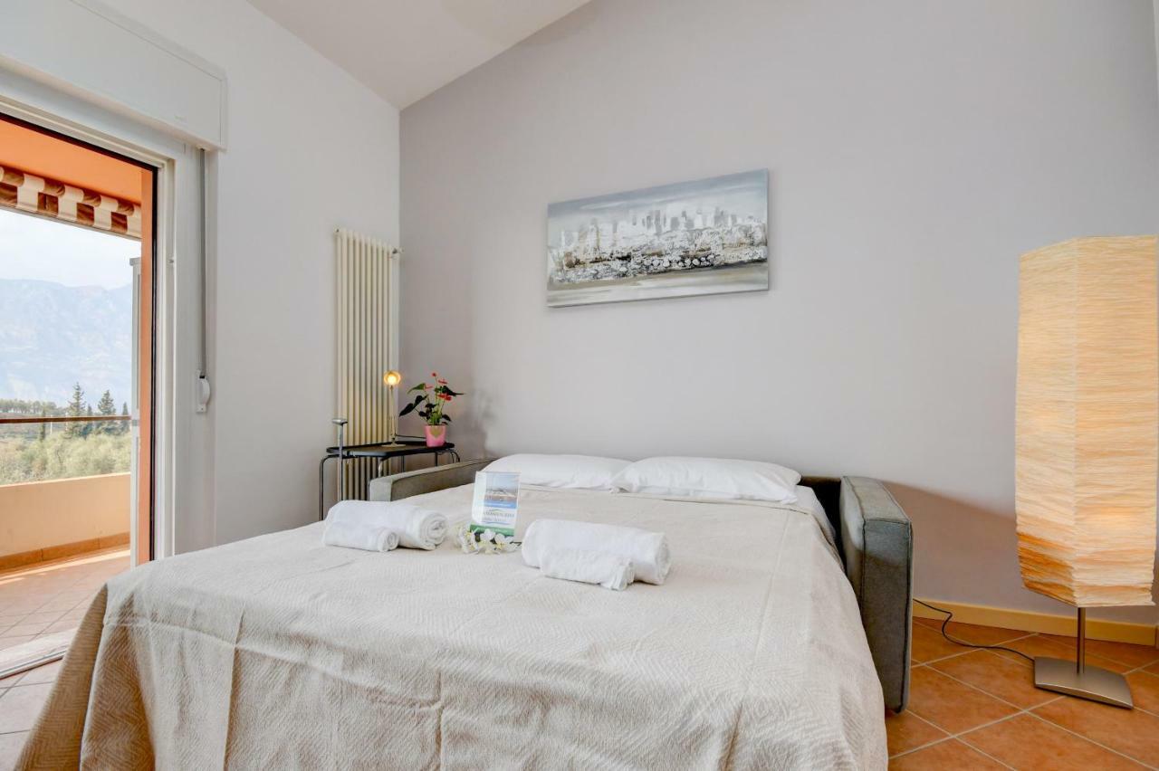 Residence Kormorano Malcesine Lake View Bagian luar foto